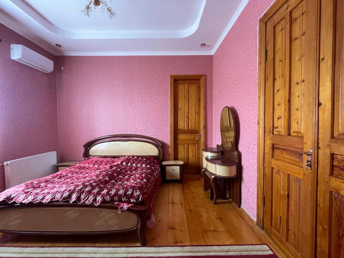 Zaali'S Wine Cellar Bed & Breakfast Vani Bagian luar foto